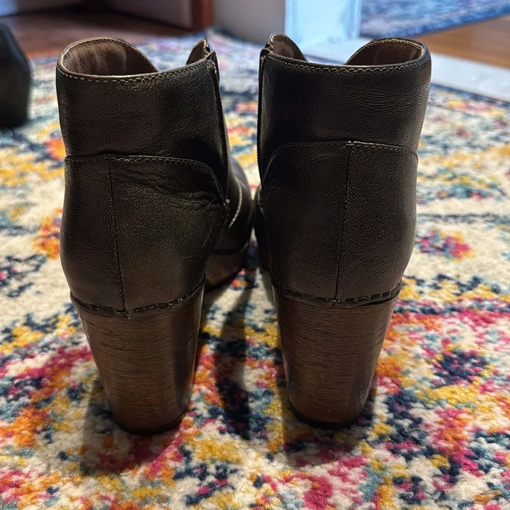 Dansko Delphina Ankle Boot - Picture 7 of 10